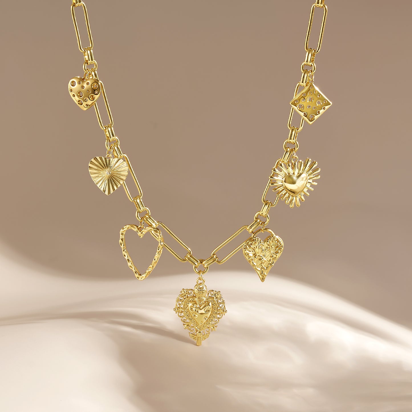 KissYan Chunky Love Heart Pendant Charm Necklace