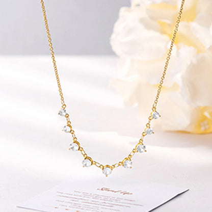 Detailed view of the Dainty Diamond Choker