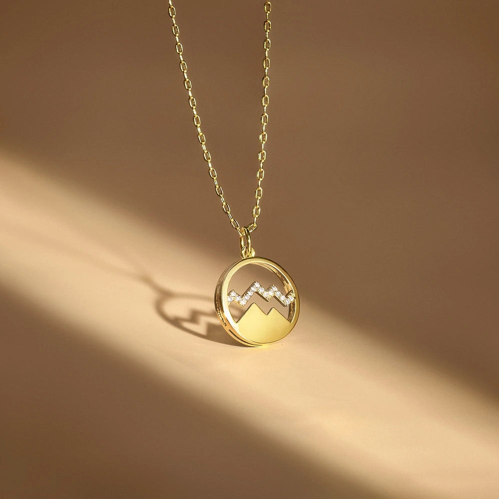 Round peak necklace